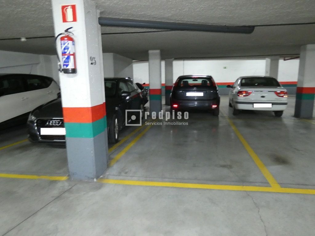 Garaje en alquiler en calle De Pedro Heredia, Salamanca, Madrid 7/8