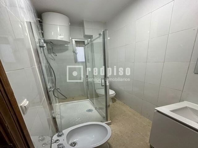 Piso en venta en calle De Hermosilla, Salamanca, Madrid 4/22