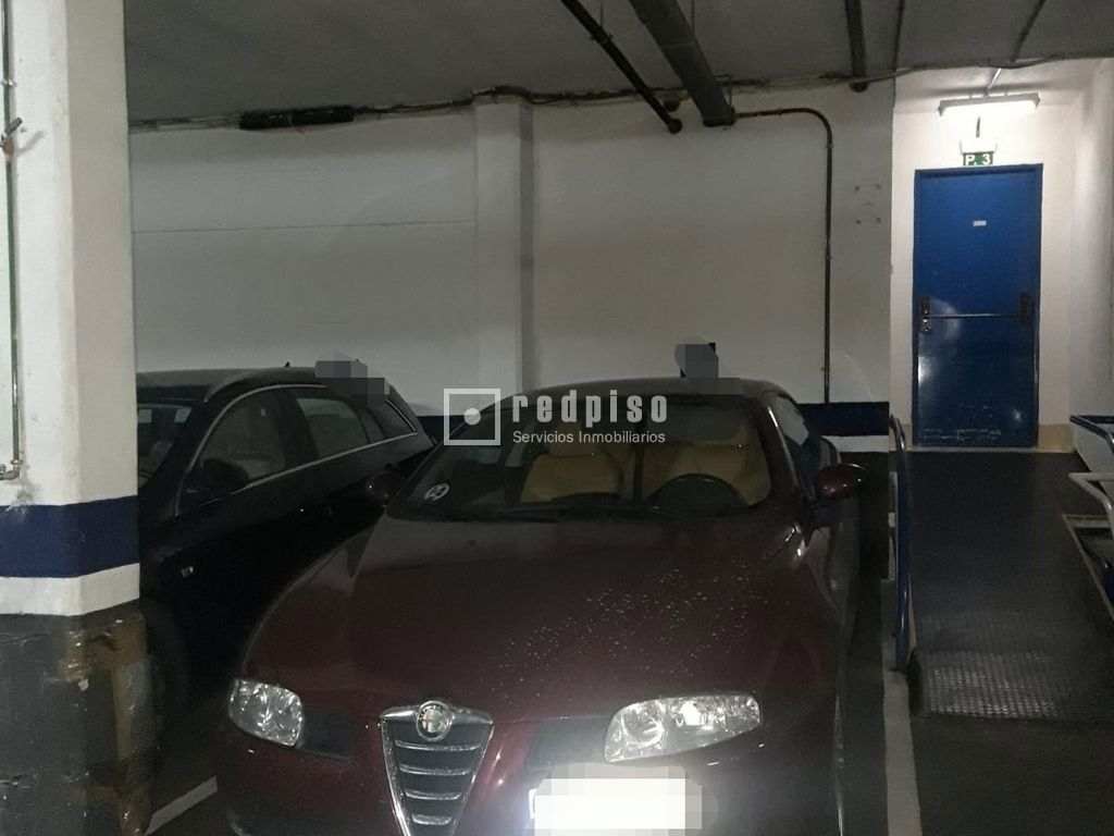 Parking en venta en  Pozuelo de Alarcón, Madrid  1/1