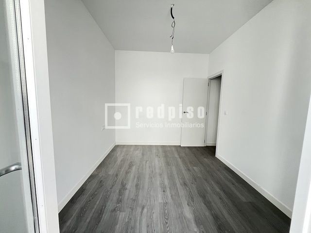 Piso en venta en  calle de Encarnación, Cádiz  10/15