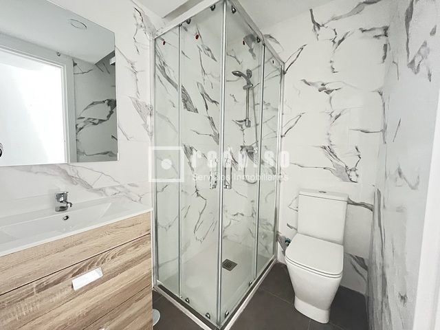 Piso en venta en  calle de Encarnación, Cádiz  7/15