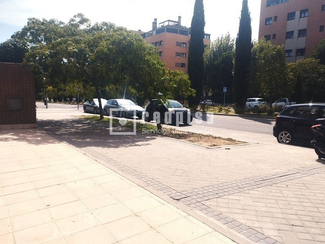 Piso en venta en calle De Isabel Clara Eugenia, Madrid, Madrid 26/29