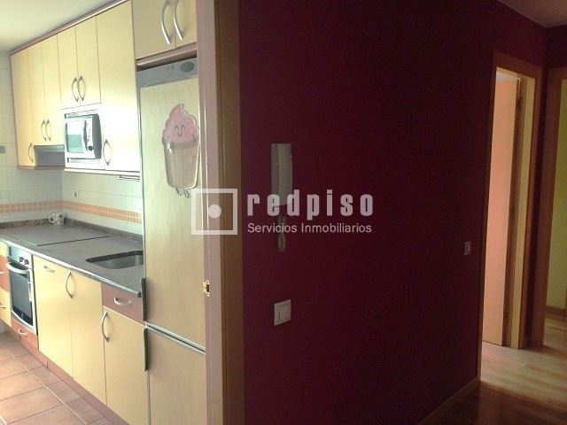 Piso en venta en calle De Isabel Clara Eugenia, Madrid, Madrid 3/29