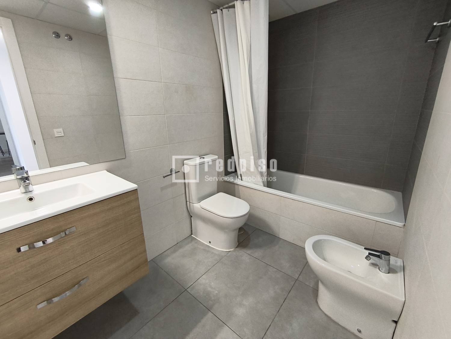 Piso en alquiler en calle Poeta Muñoz San Román, Camas, Sevilla 35/44