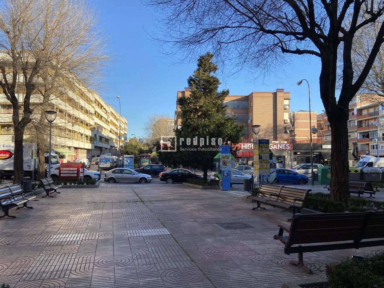 Local en venta en Zarzaquemada, Madrid 9/13
