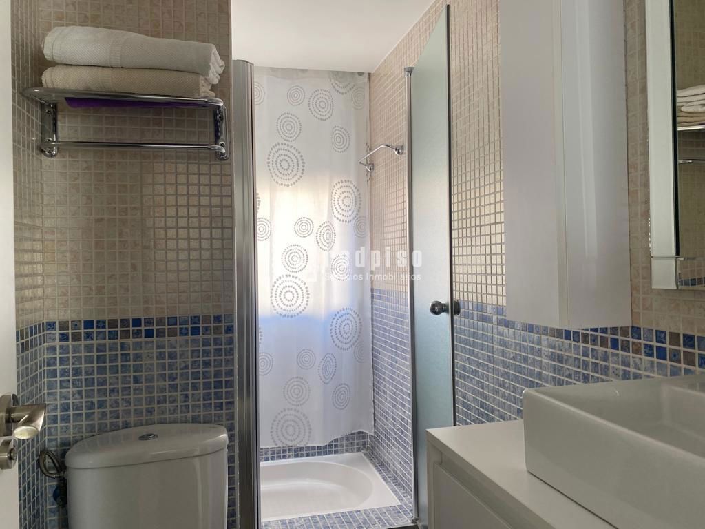 Piso en venta en calle De Godella, Villaverde, Madrid 7/18