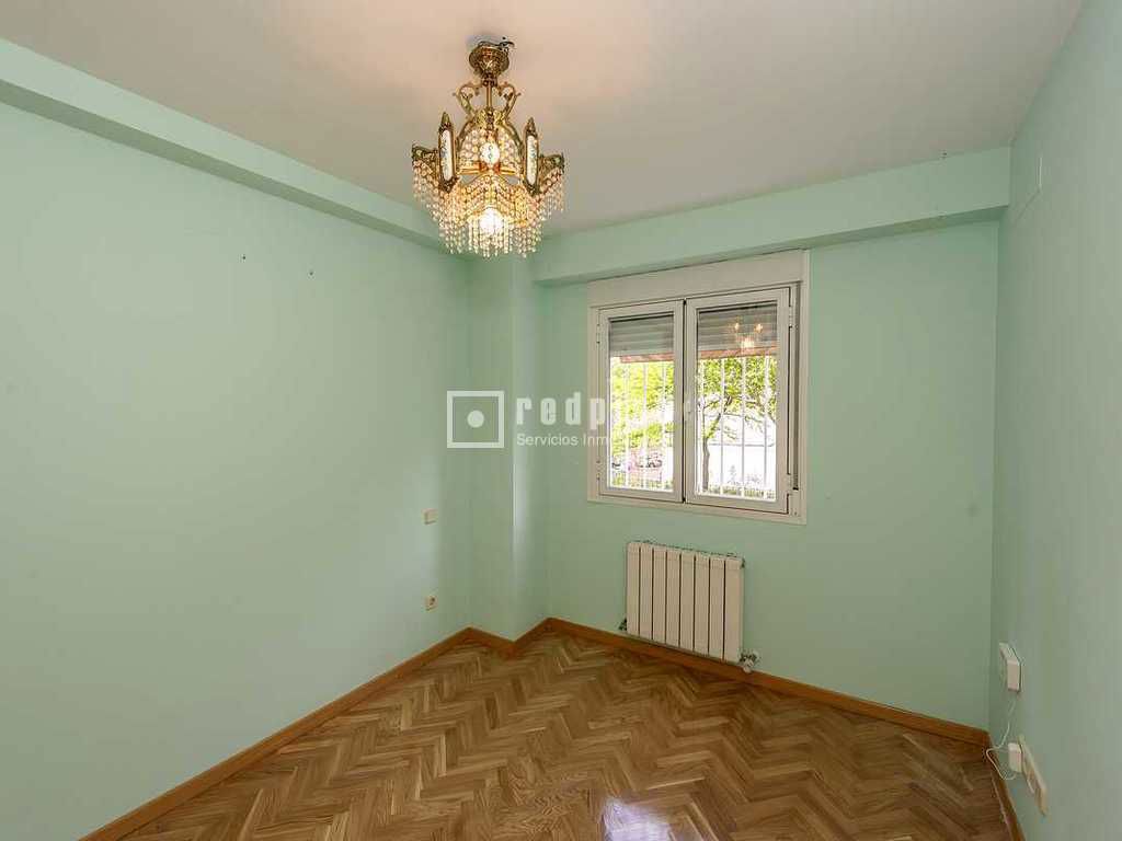 Piso en venta en calle De Godella, Madrid, Madrid 13/27