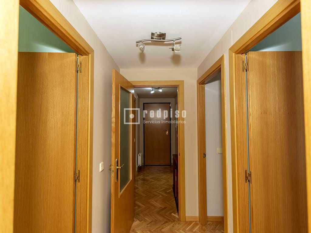 Piso en venta en calle De Godella, Madrid, Madrid 7/27
