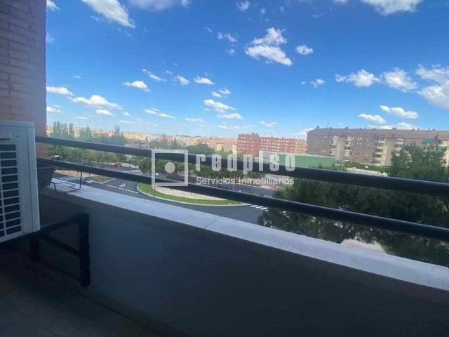 Piso en alquiler  Tres Cantos, Madrid  1/1