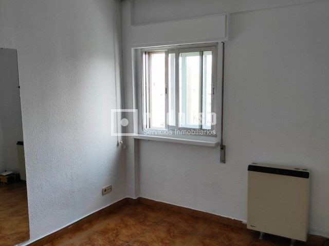 Piso en venta en calle De Moncada, Villaverde, Madrid 16/20