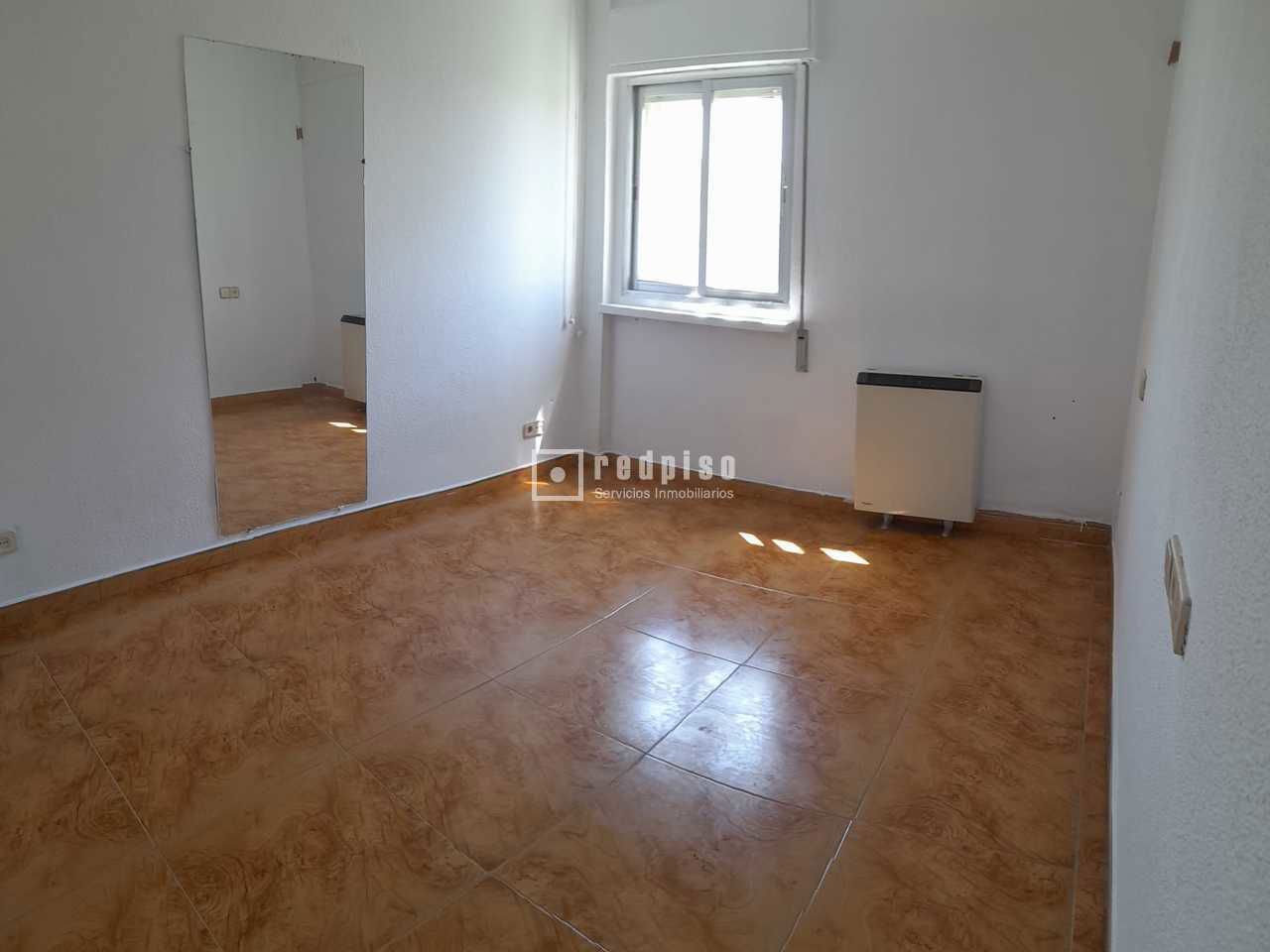 Piso en venta en calle De Moncada, Villaverde, Madrid 14/20