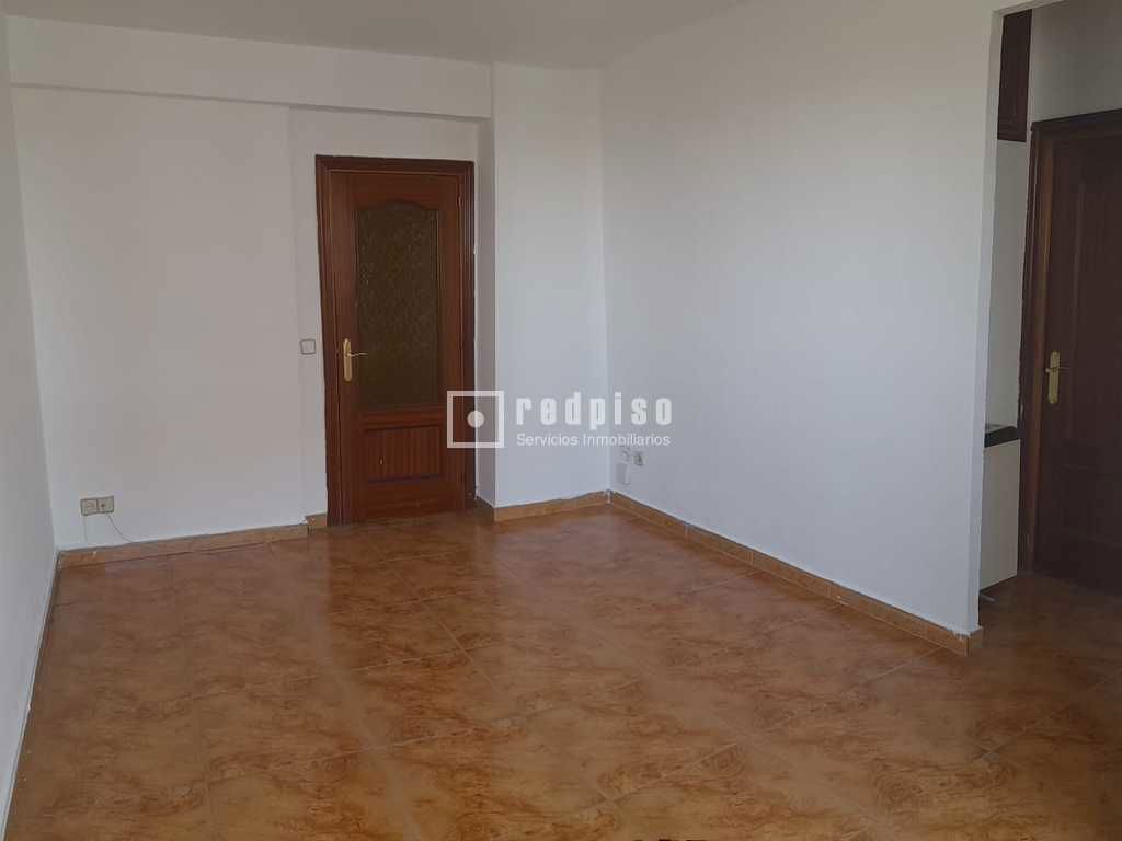 Piso en venta en calle De Moncada, Villaverde, Madrid 4/20