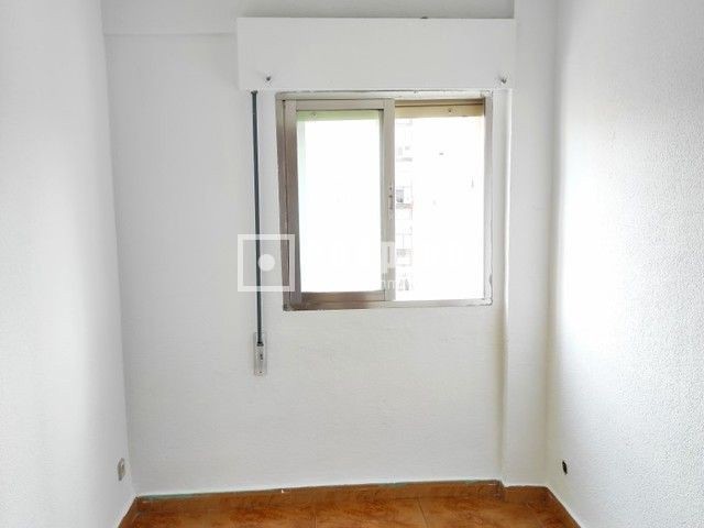 Piso en venta en calle De Moncada, Villaverde, Madrid 11/20