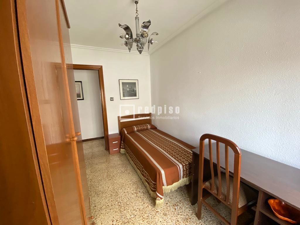 Piso en alquiler en  camino de las Torres, Zaragoza  37/39