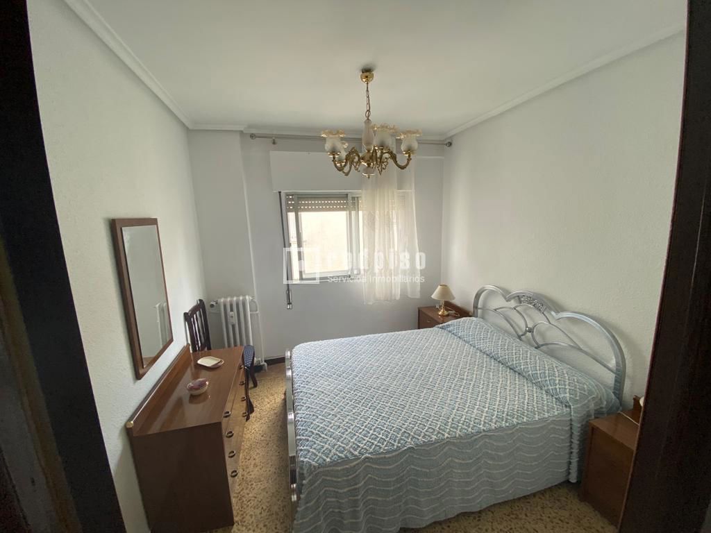 Piso en alquiler en  camino de las Torres, Zaragoza  26/39