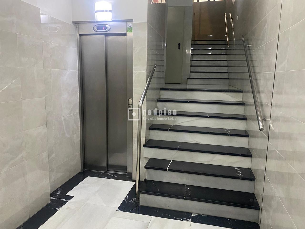 Piso en alquiler en  camino de las Torres, Zaragoza  38/39