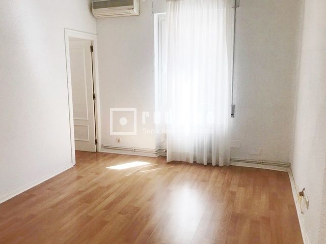 Piso en alquiler en calle De Cristóbal Bordiú, Chamberí, Madrid 6/28