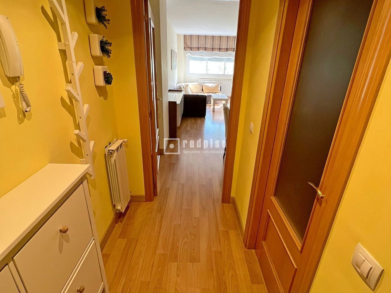 Piso en venta en calle Del Puerto De Valencia, Coslada, Madrid 3/13