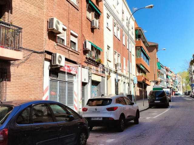 Local en venta en calle Del Blasón, Madrid, Madrid 6/14
