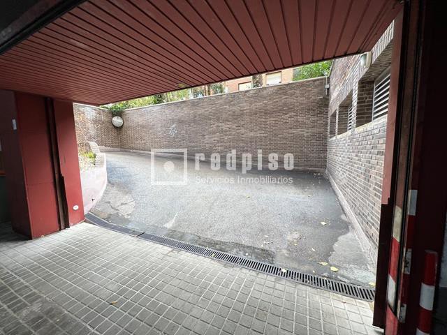 Garaje en venta en calle De Torpedero Tucumán, Chamartín, Madrid 7/11