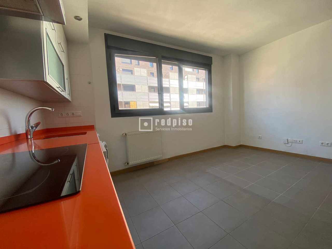 Piso en alquiler en Tres Cantos, Madrid 8/31