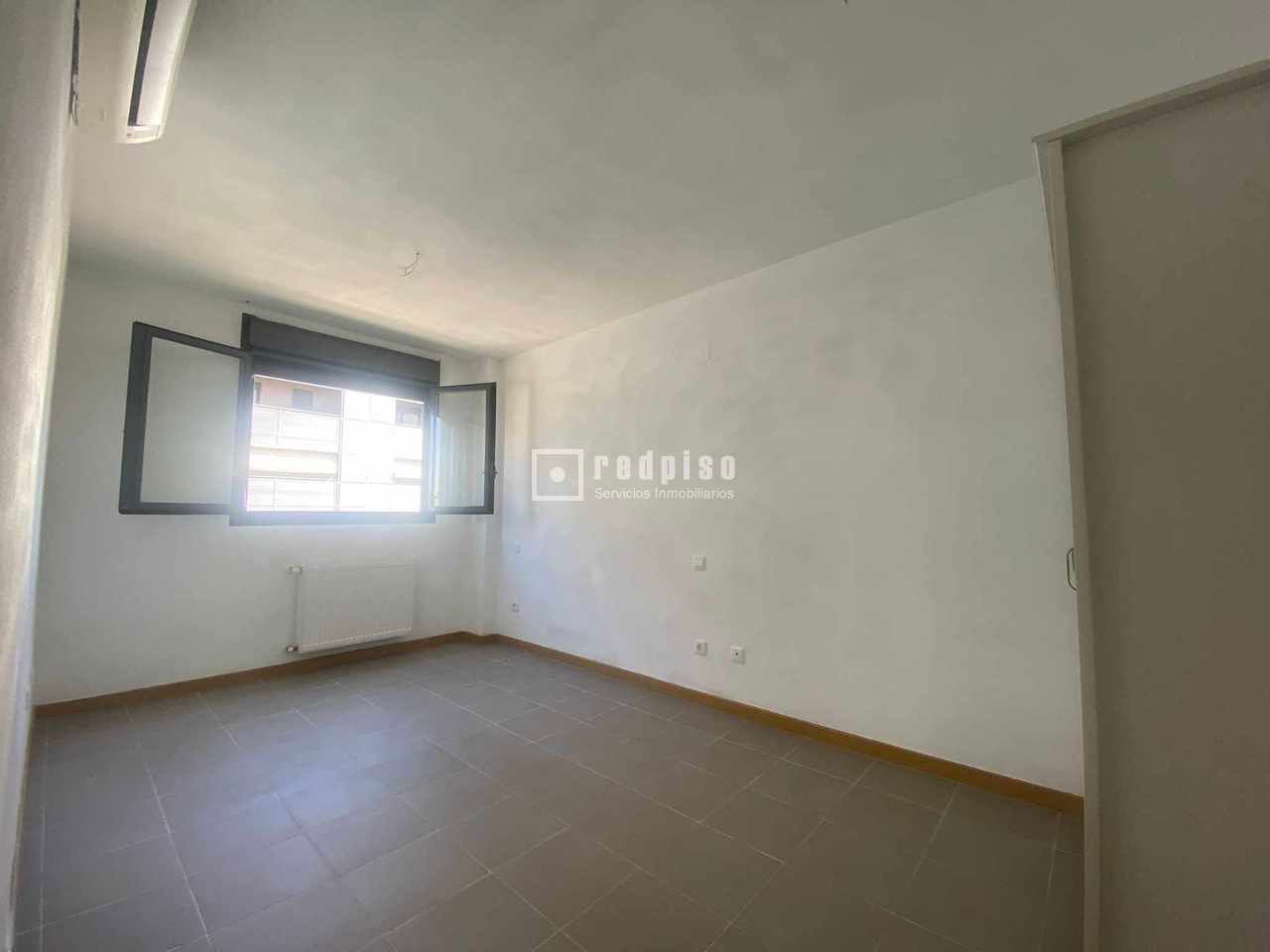 Piso en alquiler en Tres Cantos, Madrid 12/31