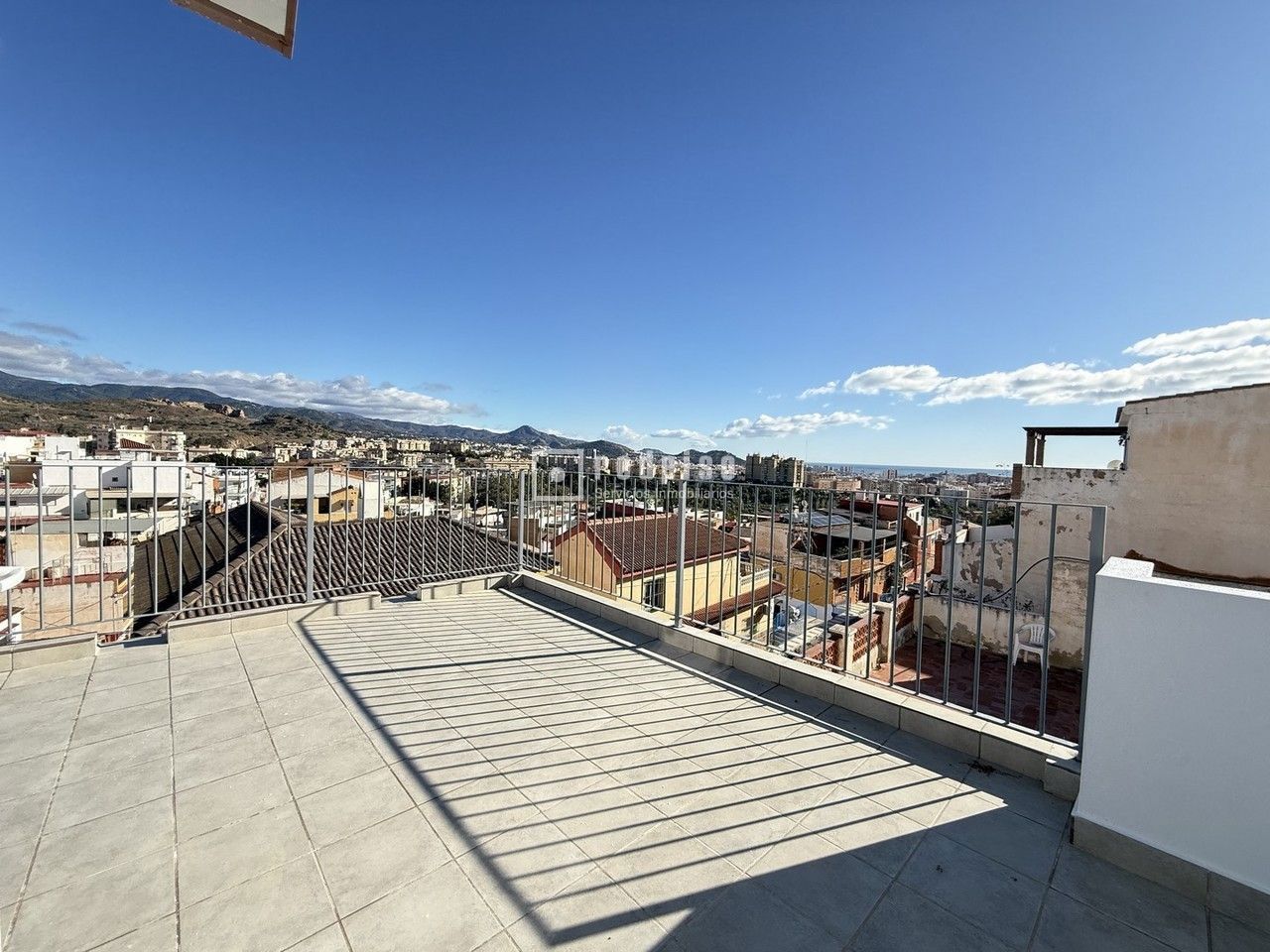 Casa en venta en calle Galileo, Bailén-miraflores, Málaga 11/33