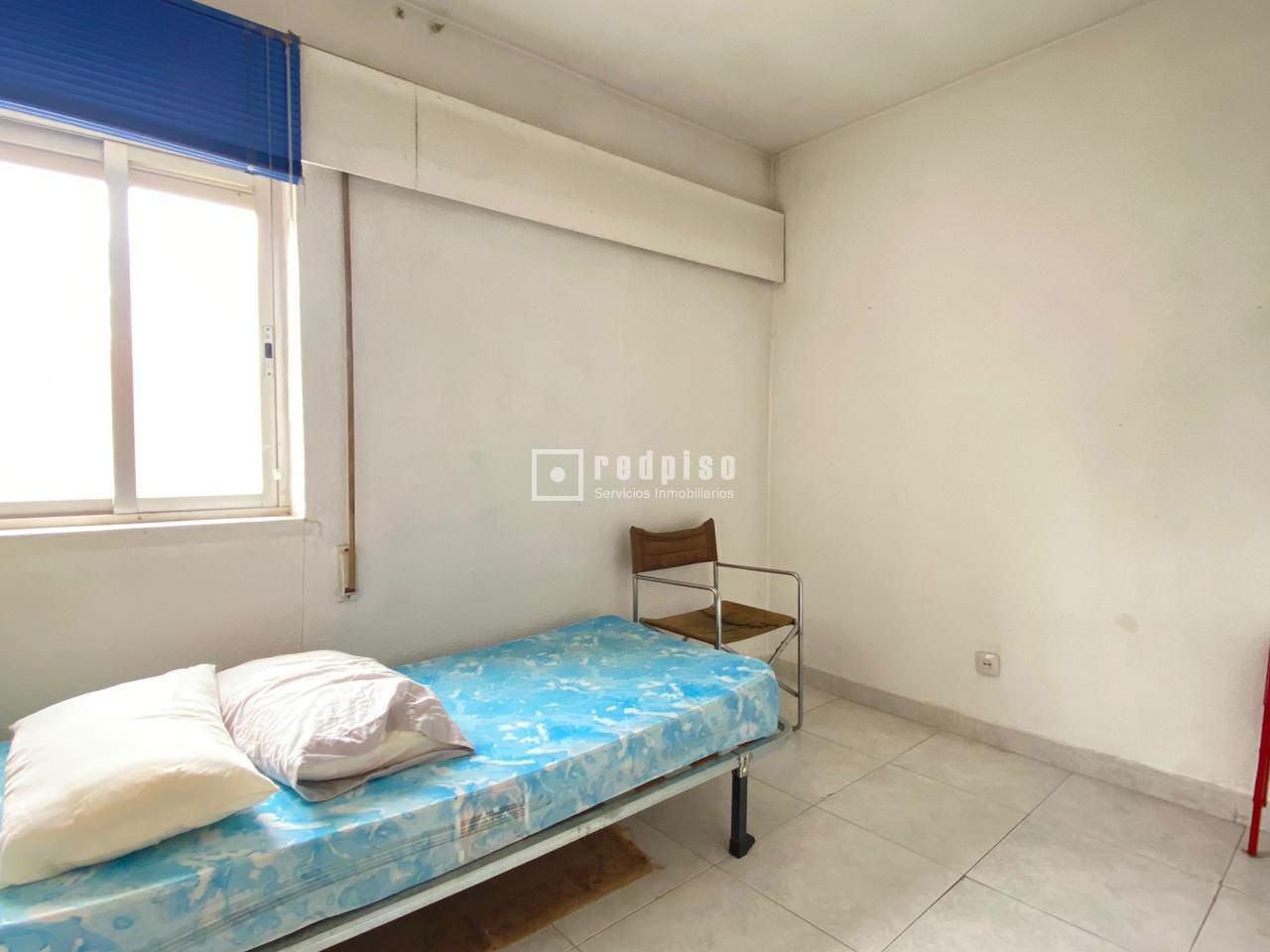 Piso en venta en calle Violeta, Alcalá De Henares, Madrid 18/21