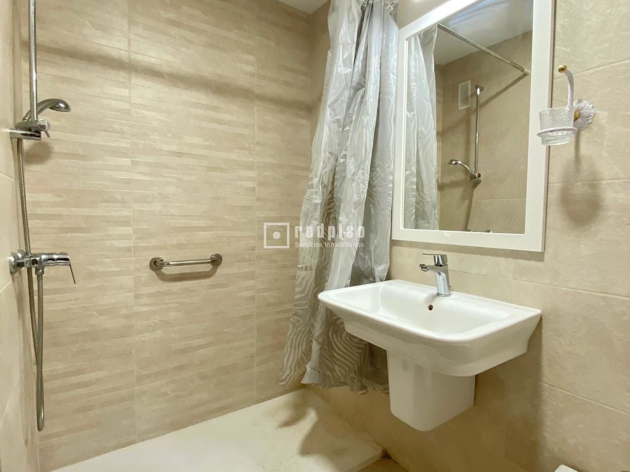 Piso en venta en calle Violeta, Alcalá De Henares, Madrid 14/21