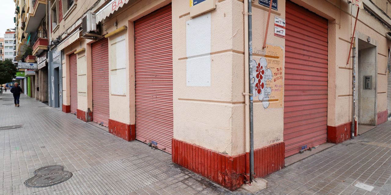 Local en alquiler en  calle de Luis Oliag, 33, Quatre Carreres, Valencia  1/1