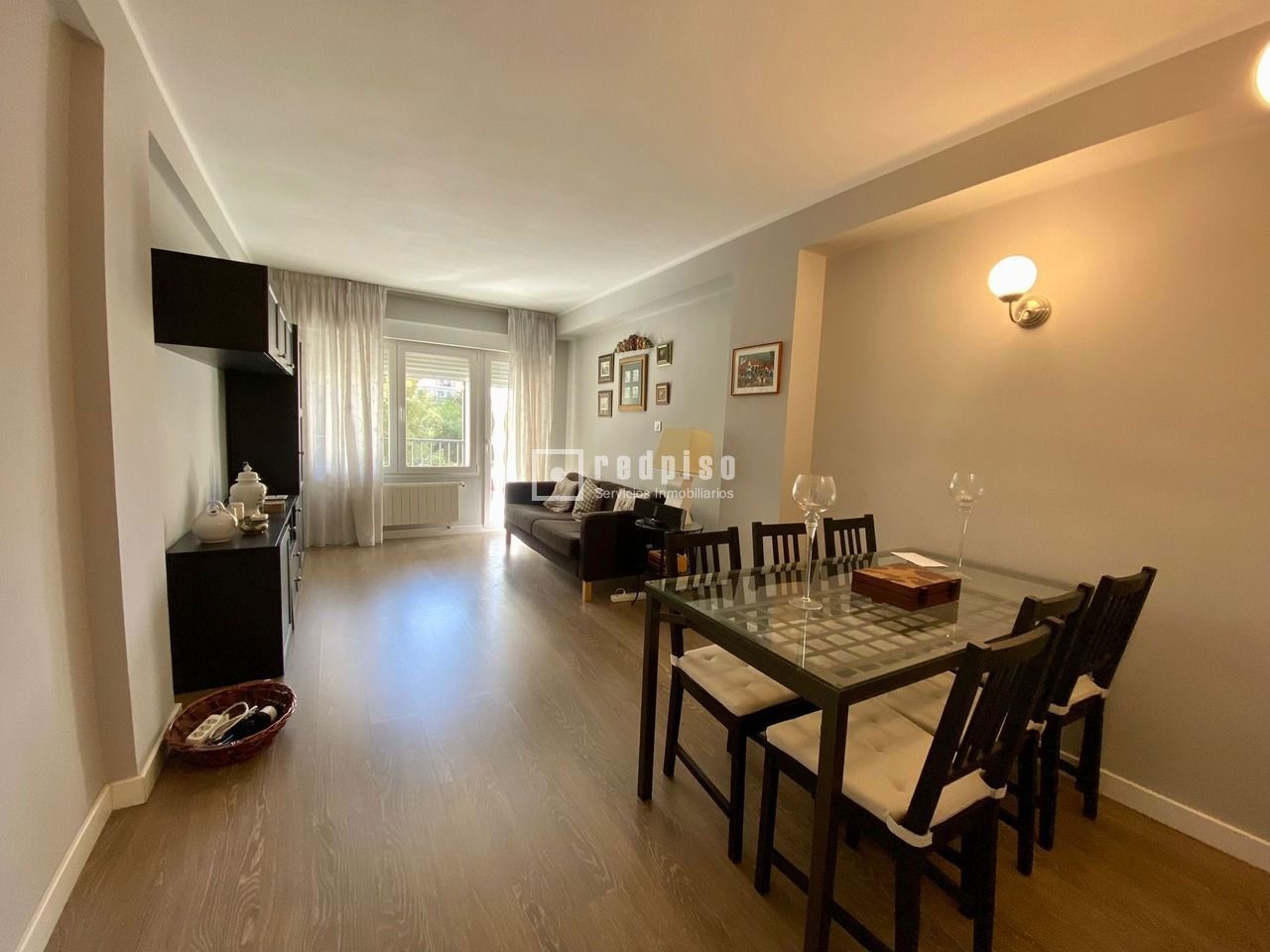 Piso en venta en calle Biarritz, Zaragoza, Zaragoza 9/47