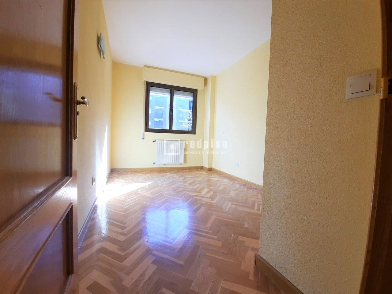 Piso en alquiler en Tres Cantos, Madrid 4/12