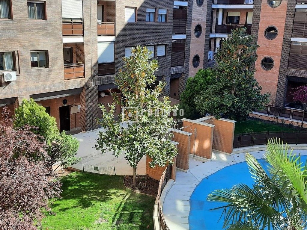 Piso en alquiler en Tres Cantos, Madrid 12/12