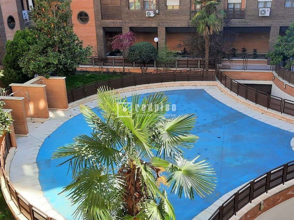 Piso en alquiler en Tres Cantos, Madrid 11/12