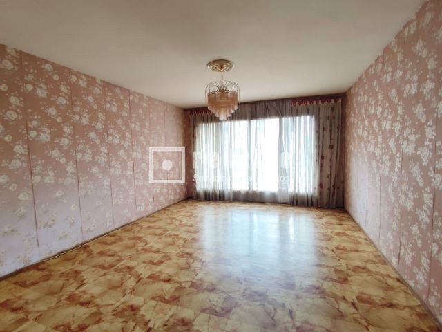 Piso en venta en  Móstoles, Madrid  1/1