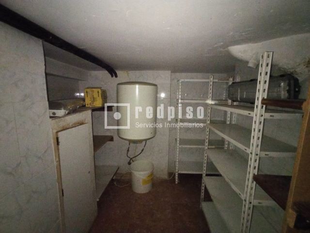 Local en venta en calle Moraleja De Enmedio, Móstoles, Madrid 12/22