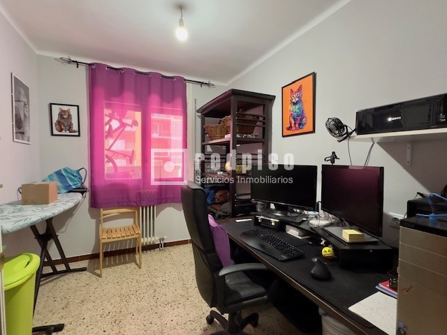 Piso en venta  Lérida  12/30