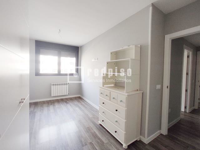 Piso en alquiler en  Valdemoro, Madrid  15/41