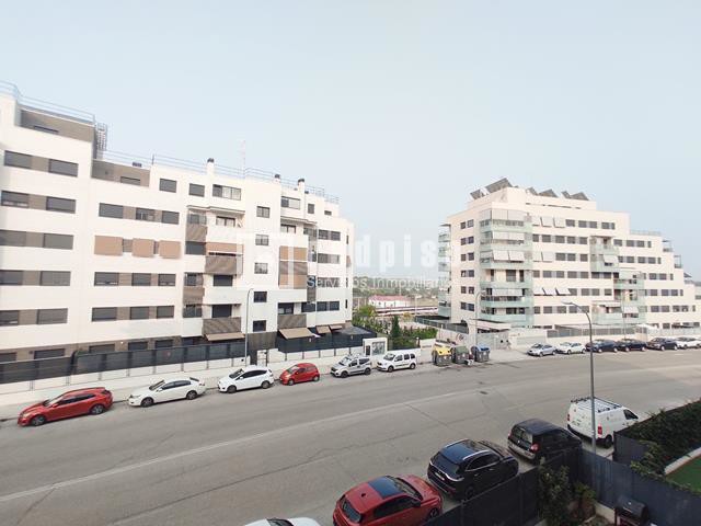 Piso en alquiler en  Valdemoro, Madrid  29/41