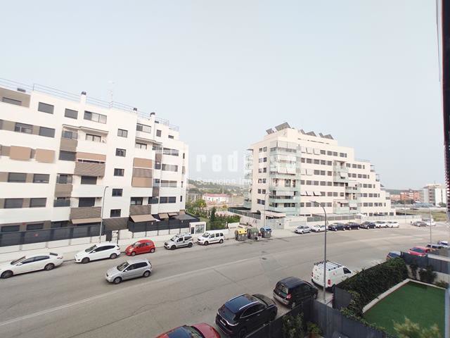 Piso en alquiler en  Valdemoro, Madrid  28/41