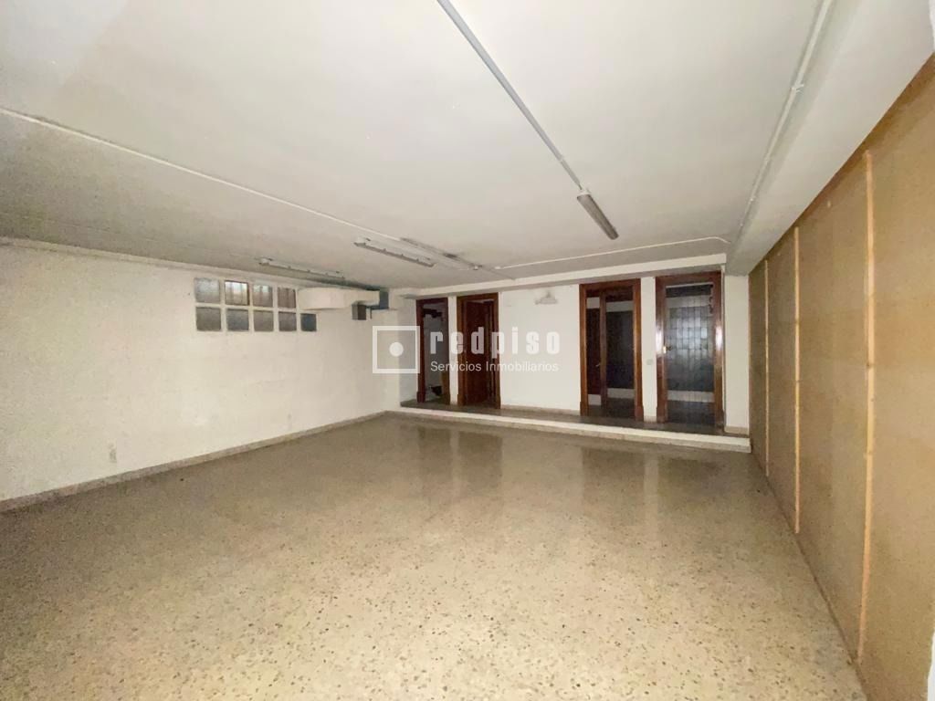 Local en alquiler en  calle de Federico García Lorca, Zaragoza  10/12