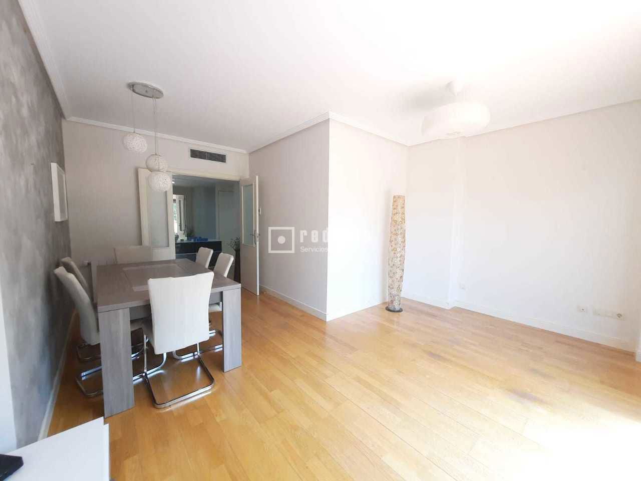 Piso en venta en Paracuellos De Jarama, Madrid 12/30