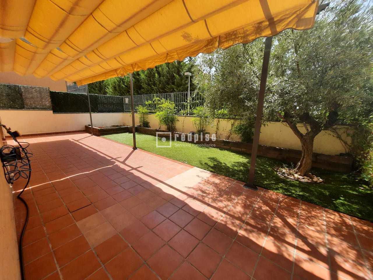 Piso en venta en Paracuellos De Jarama, Madrid 23/30