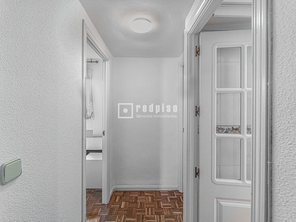 Piso en alquiler en calle De María De Guzmán, Chamberí, Madrid 7/29