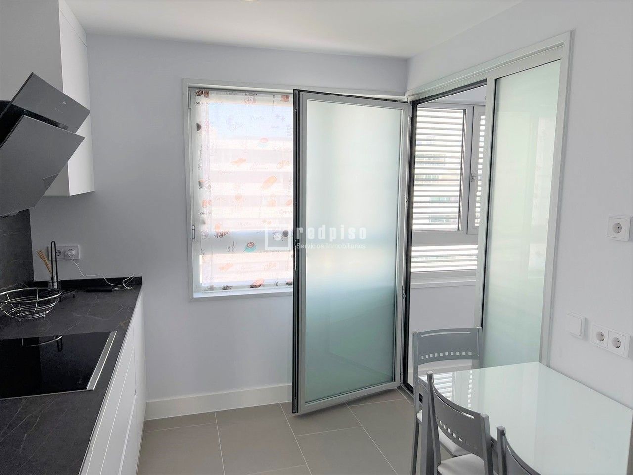 Piso en alquiler en avenida De Manuel Fraga Iribarne, Madrid, Madrid 15/52