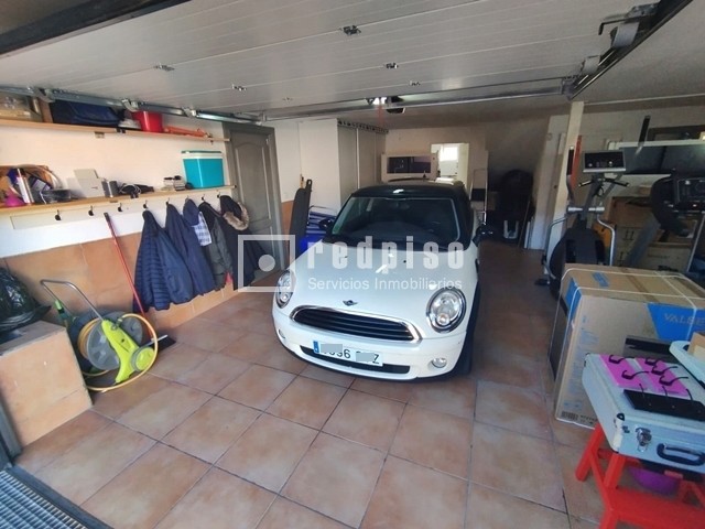 Casa en venta en calle De Coruña, Torrejón Del Rey, Guadalajara 59/64