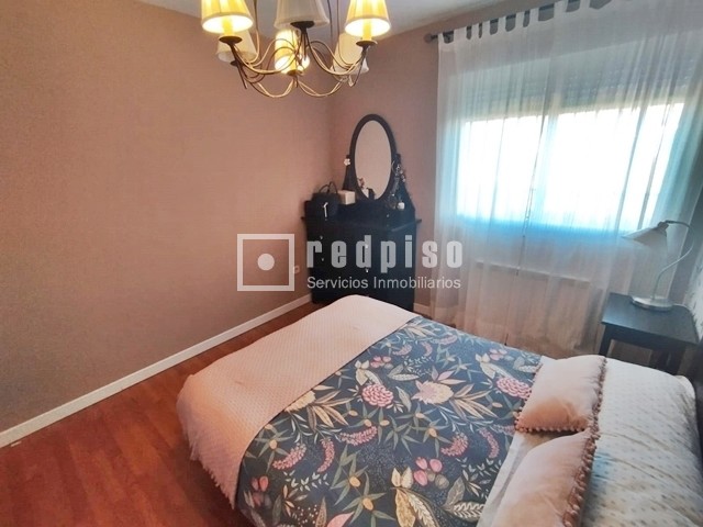 Casa en venta en calle De Coruña, Torrejón Del Rey, Guadalajara 25/64