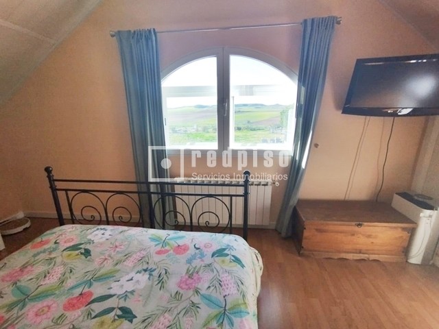 Casa en venta en calle De Coruña, Torrejón Del Rey, Guadalajara 42/64