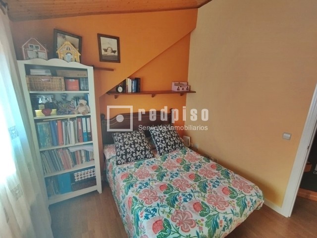 Casa en venta en calle De Coruña, Torrejón Del Rey, Guadalajara 44/64