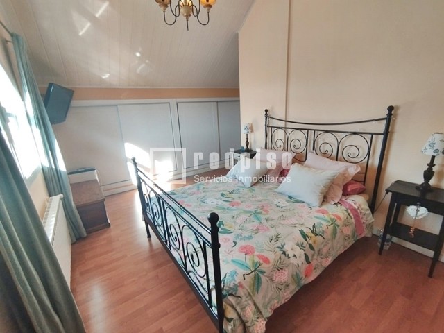 Casa en venta en calle De Coruña, Torrejón Del Rey, Guadalajara 40/64